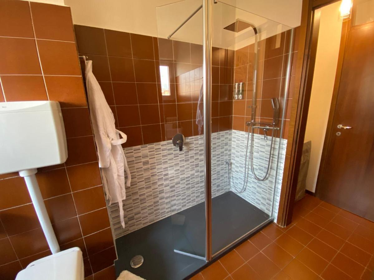 Relax&Comfort Redona 8 Bergamo Esterno foto